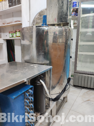 Milk Chiller / মিল্ক চিলার - দুধ ঠান্ডা রাখার মেশিন
